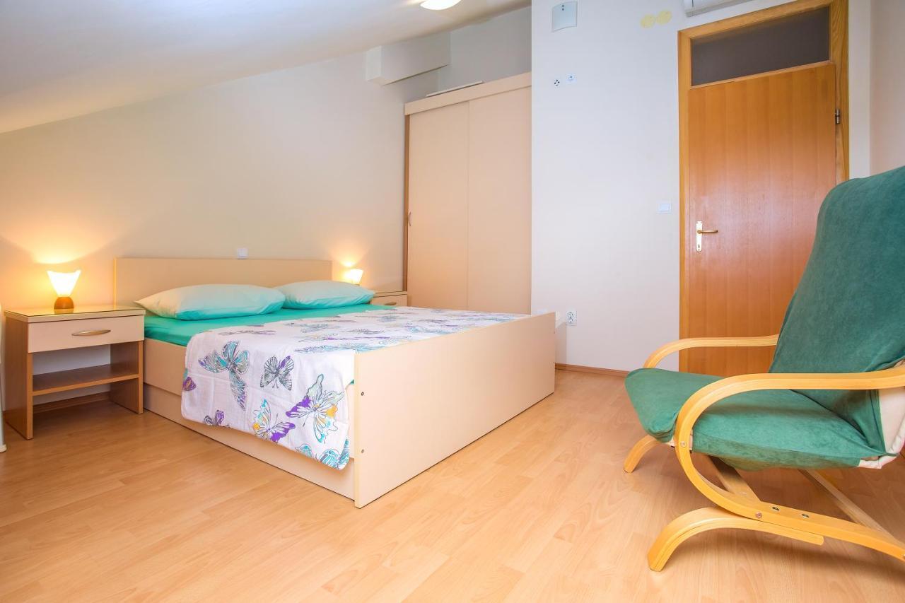 Apartmani Ribnjak Seka أوميس المظهر الخارجي الصورة