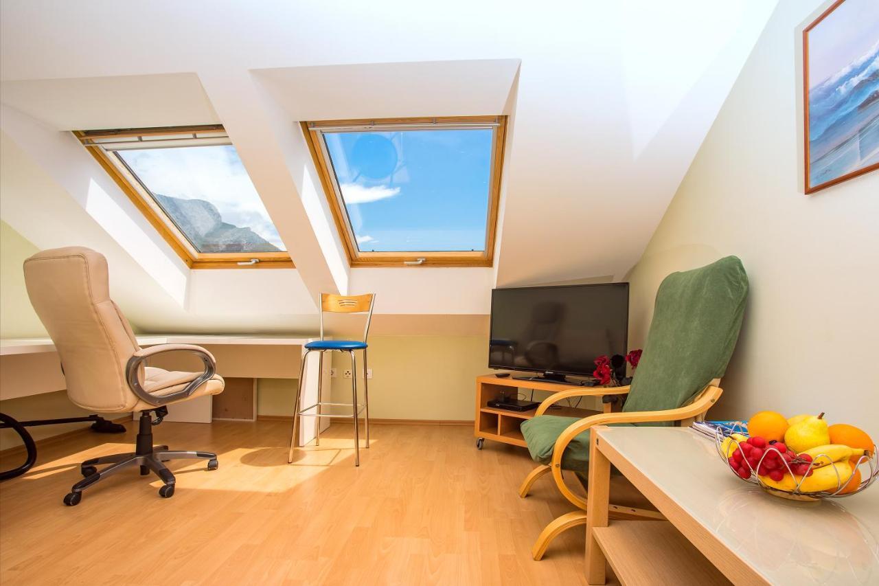 Apartmani Ribnjak Seka أوميس المظهر الخارجي الصورة